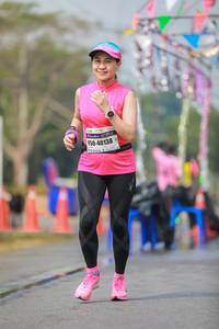 BIB: 40138
                            <button type="button" onclick="openModal(10333881)" class="btn btn-primary btn-sm float-right btn-popup" data-toggle="modal" data-target=".modal-high-quality">
                        <i class="fas fa-shopping-cart"></i> Add to Cart
                    </button>
                                            <button type="button" onclick="isThisMe(10333881, true)" class="btn btn-success btn-sm float-right btn-popup btn-isme hidden" data-toggle="tooltip" data-placement="bottom" title="นี่คือรูปของคุณใช่ไหม คลิกที่นี่เพื่อเอาเข้าอัลบั้ม">
                        <i class="fas fa-plus"></i> Add to album
                    </button>
                    <button type="button" onclick="isThisMe(10333881, false)" class="btn btn-warning btn-sm float-right btn-popup btn-isnotme hidden">
                        <i class="fas fa-ban"></i> Remove from album
                    </button>